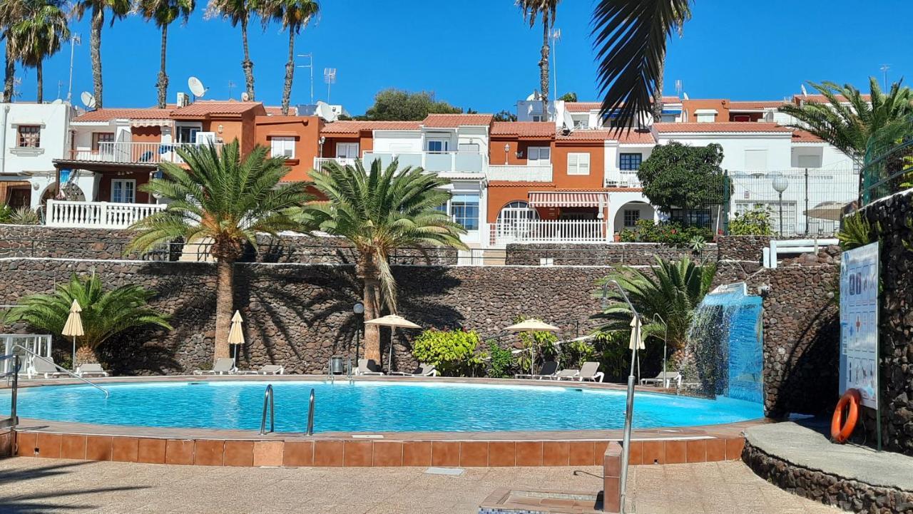Cielo Azul Intenso Y Sol Radiante En Maspalomas San Bartolomé Exterior foto