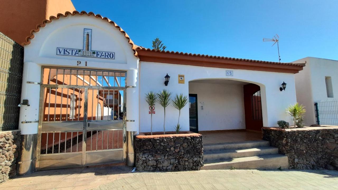 Cielo Azul Intenso Y Sol Radiante En Maspalomas San Bartolomé Exterior foto