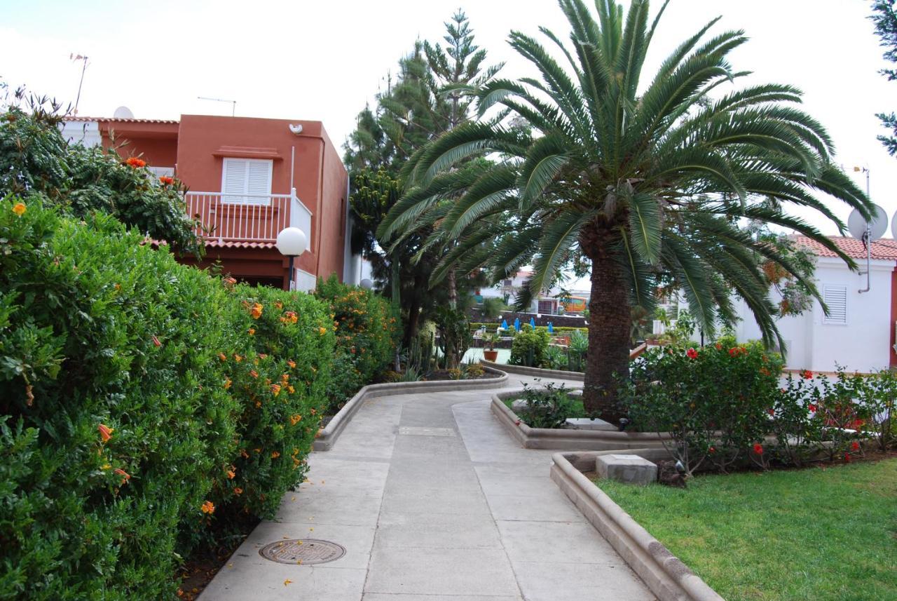 Cielo Azul Intenso Y Sol Radiante En Maspalomas San Bartolomé Exterior foto